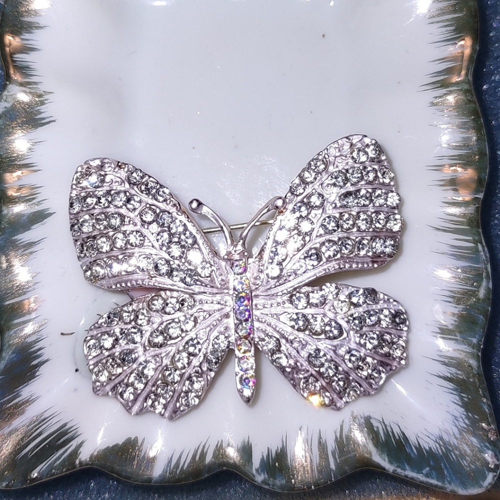 AAA Crystal Butterfly Brooch
